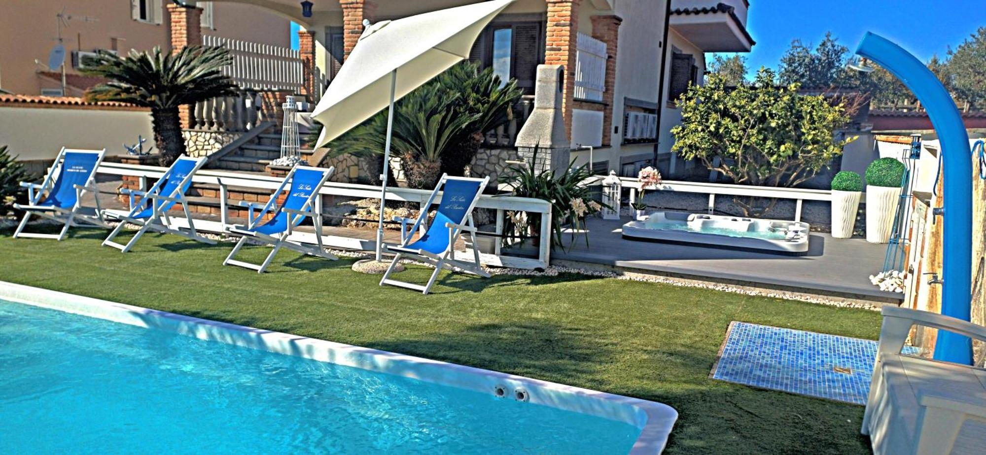 Alloggi Turistici Con Piscina Palestra Jacuzzi Sauna 안치오 외부 사진